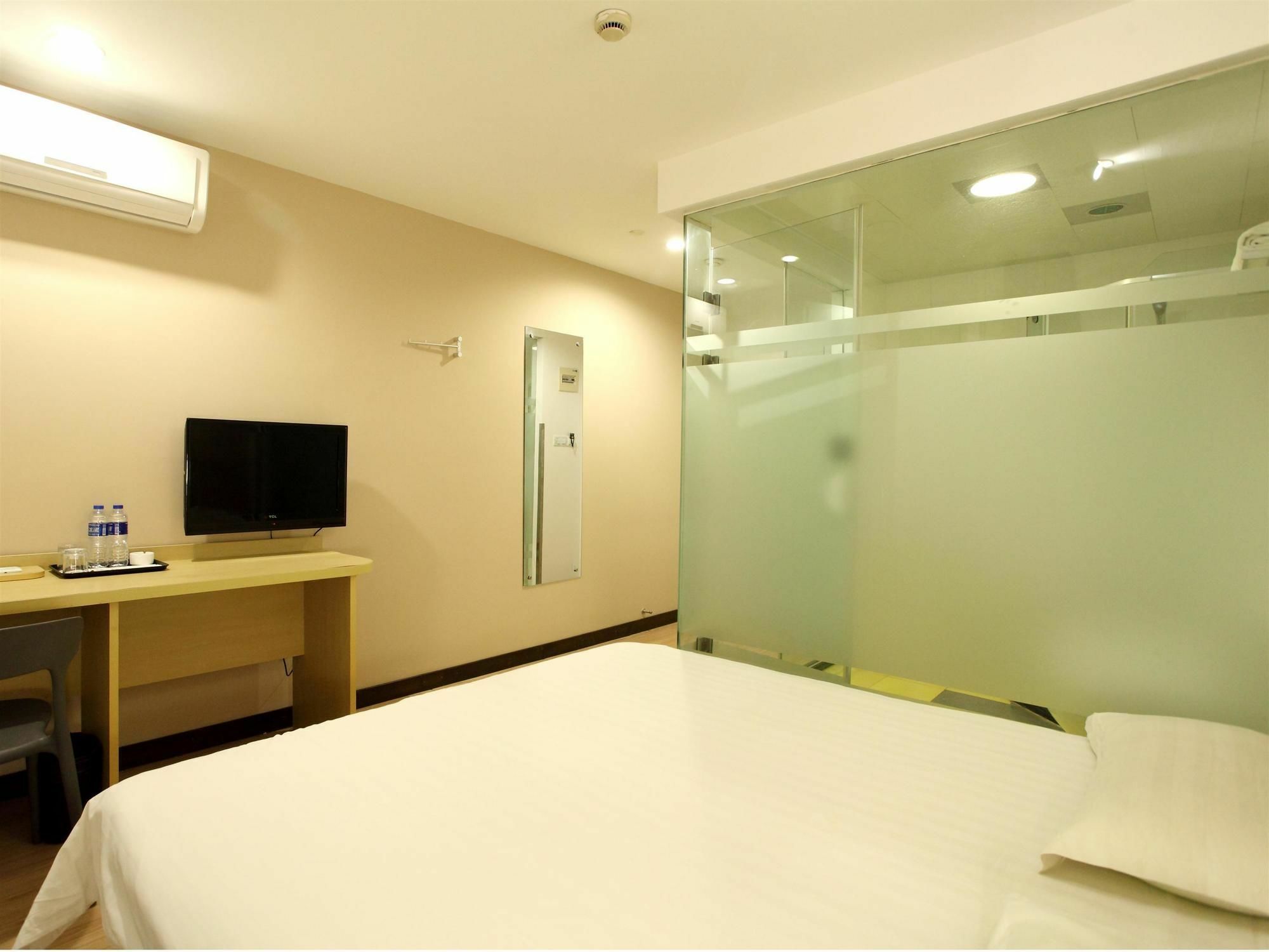 Weijing Express Hotel Changshu Esterno foto